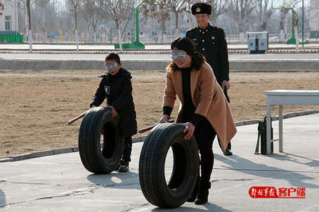 军营大拜年春节嘉年华,军营官兵春节活动视频