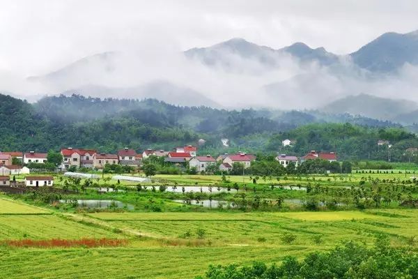 湖州附近暑假游玩,湖州长假游