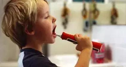 怎样选择适合宝宝的牙刷呢,宝宝牙刷该怎么选好用点