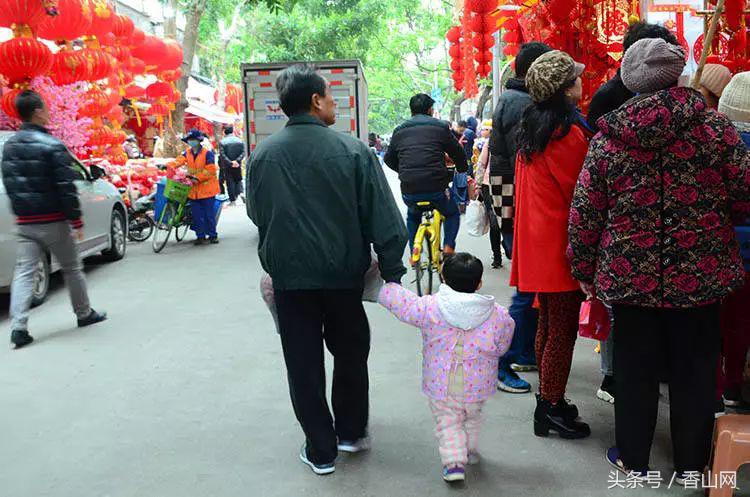 珠海闹市中破破烂烂的老街,有我儿时过年的味道