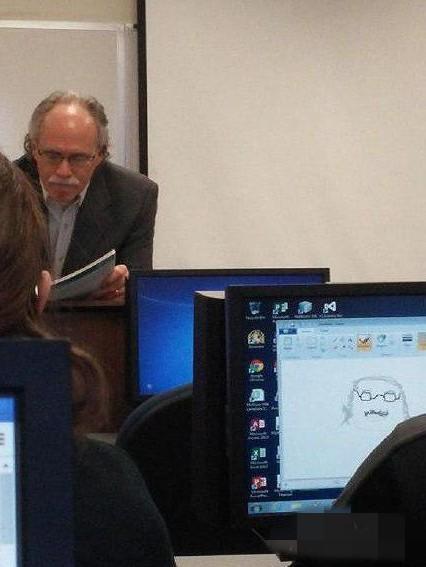 尼古拉斯赵四尬舞视频,尼古拉斯赵四尬舞雷迪森