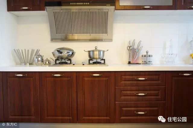 顶吸式抽油烟机缺点,顶吸式和侧吸式油烟机优缺点