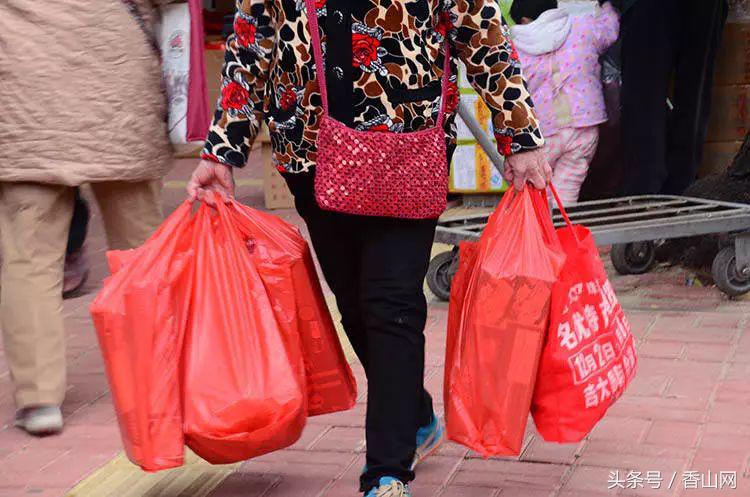 珠海闹市中破破烂烂的老街,有我儿时过年的味道