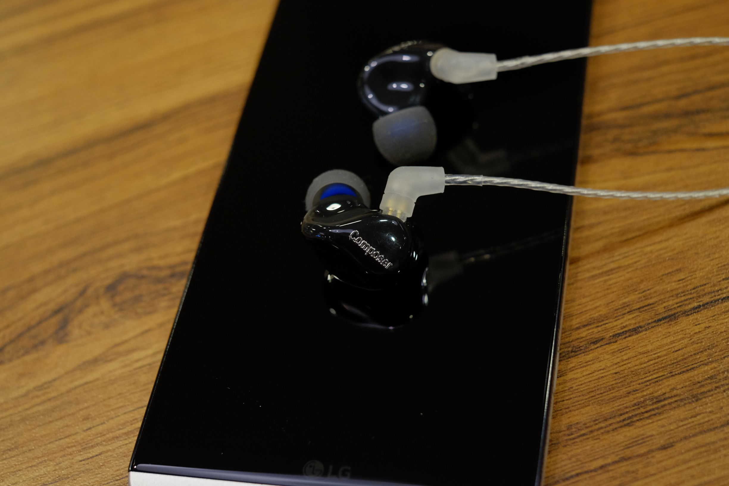 lgv20手机音质怎么样,手机中的战斗机