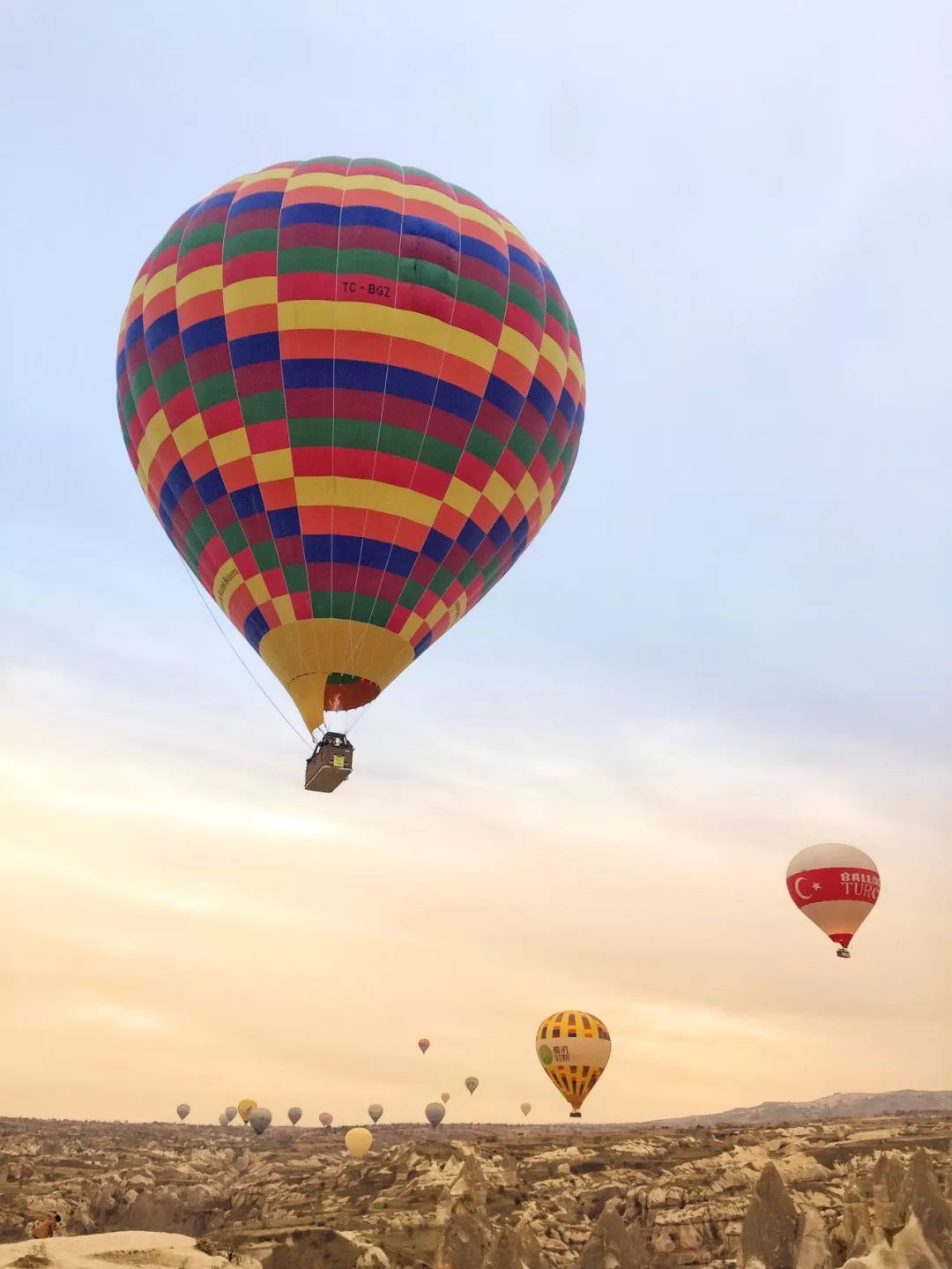 土耳其格雷梅名称,土耳其格雷梅热气球图片