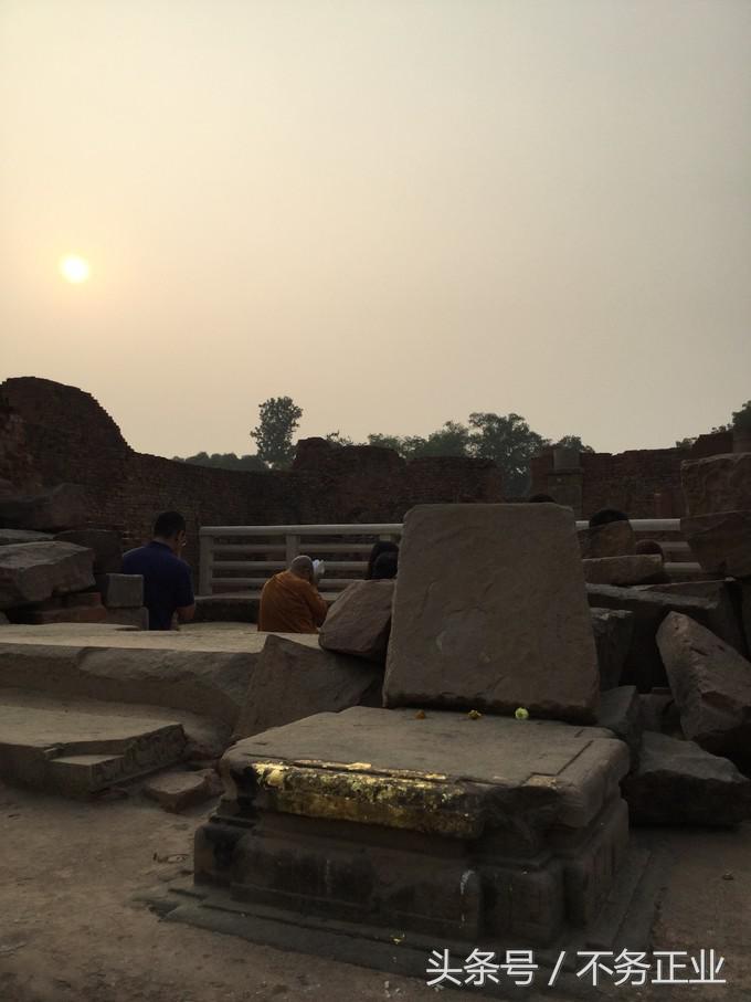 旅行|CoordinateBook04-No.225.3176°N,82.9739°E印度