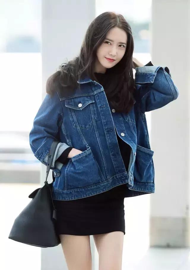 oversize微胖穿搭春季,这个春天一定要买条绿裤子