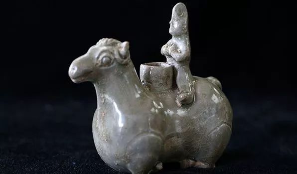 赏花灯游千年古街,游古镇赏花灯品古趣