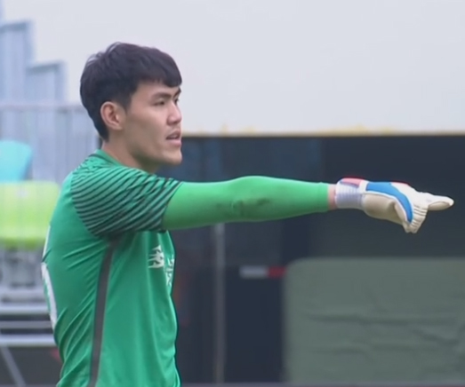 在中国如何建立一支职业足球队,给你一亿资金打造一支球队