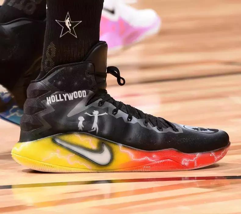 nba全明星球员都穿什么鞋,nba全明星上脚球鞋耐克