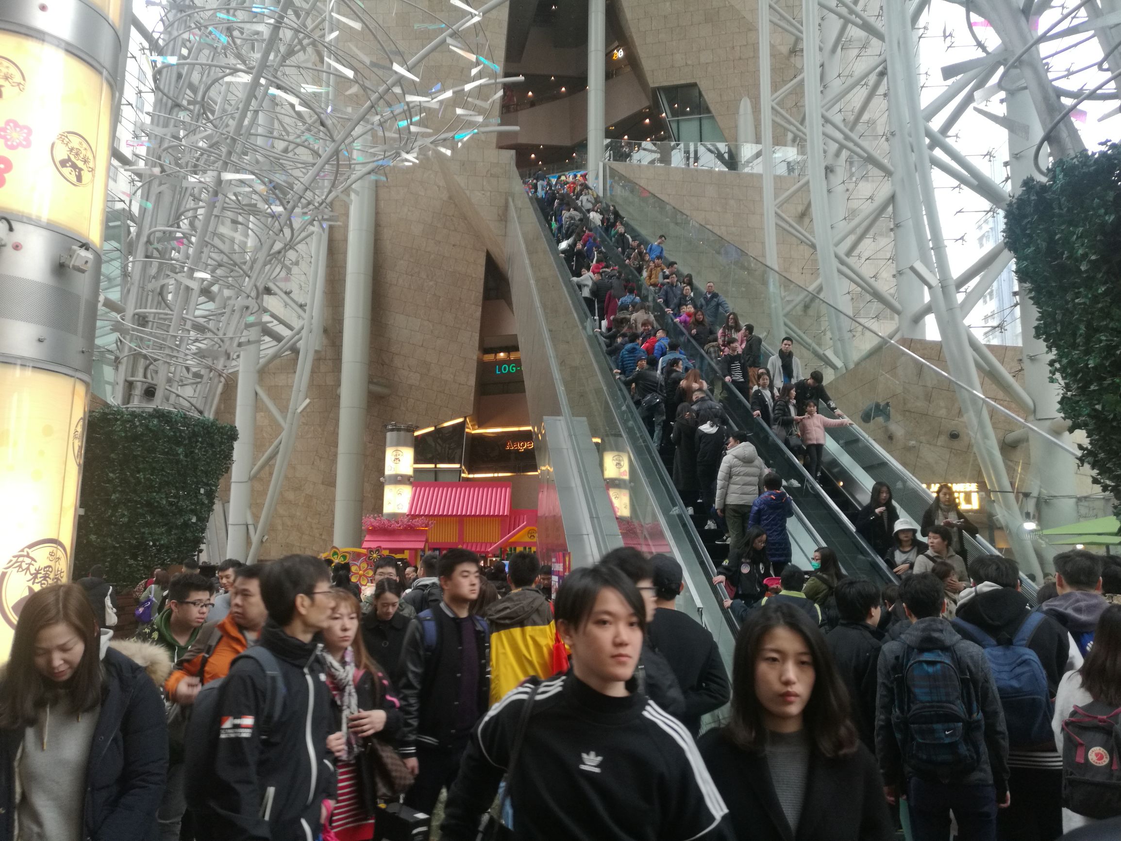 还在找代购,进口税降低了,以后用不着了(内含部分税率调整表)