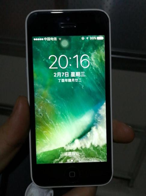 一百块钱的iphone5c当备用机,当年的iphone5c好用吗