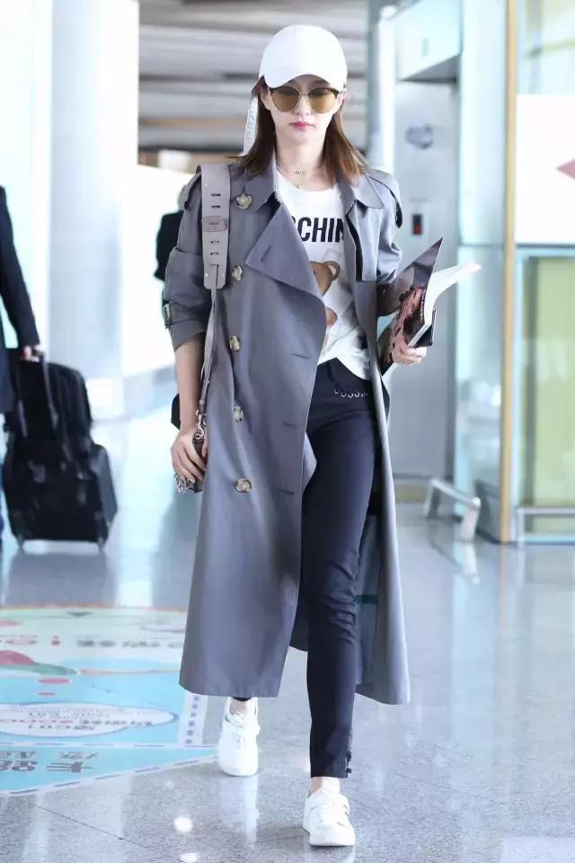 oversize微胖穿搭春季,这个春天一定要买条绿裤子