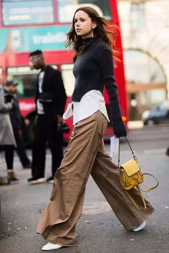 oversize微胖穿搭春季,这个春天一定要买条绿裤子