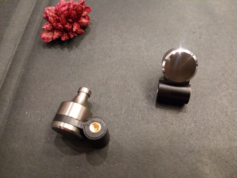 音色不俗还可换线，AUDIOSENSETK160动圈监听耳机