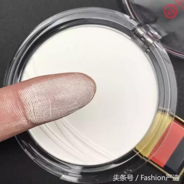 最好用的游泳底妆,游泳都不会脱妆的定妆大法