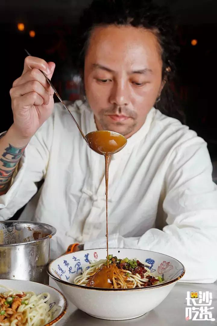 编辑部打卡,编辑部私藏的苍蝇馆子