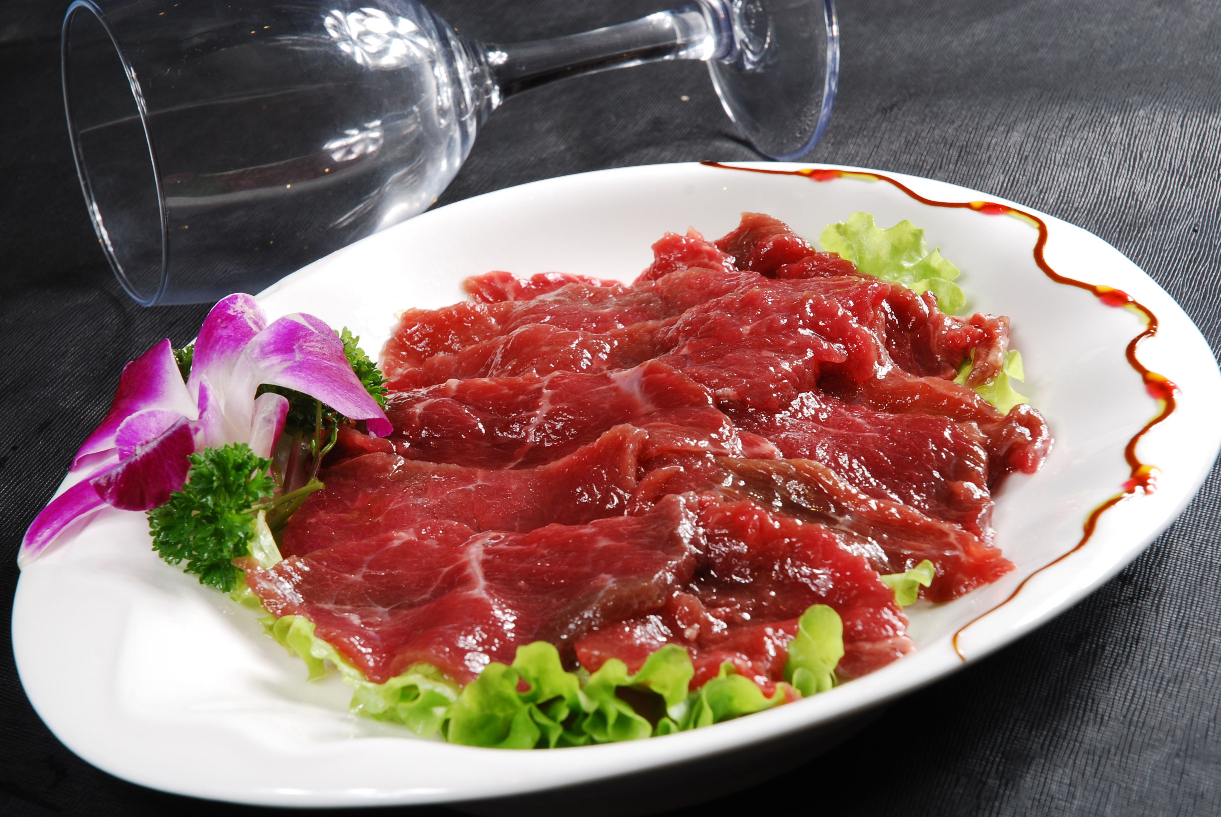 关于餐厅退菜的处理方法,餐厅对客人退菜的解决方案