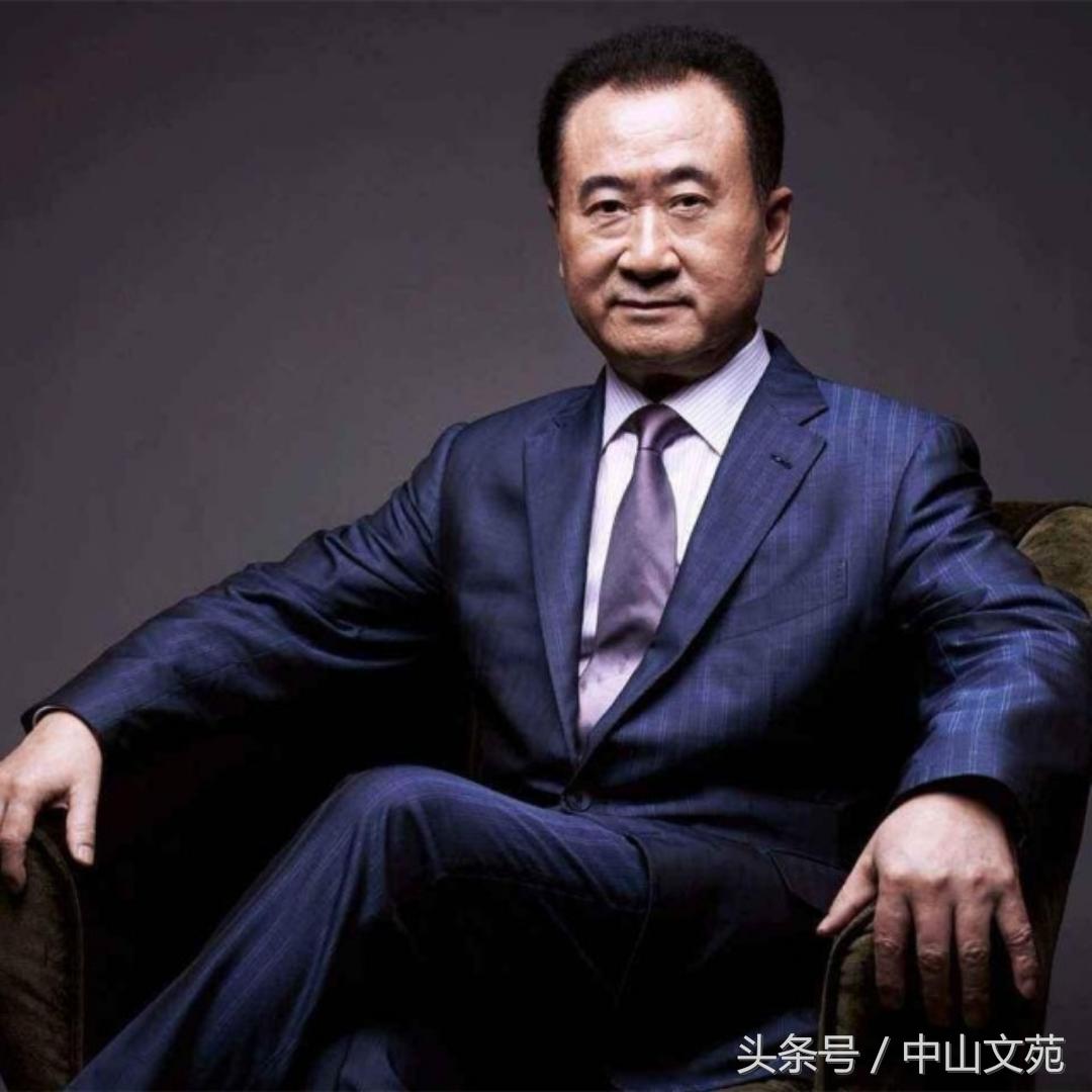 中国男足新年惊喜,王健林带领足球重回巅峰