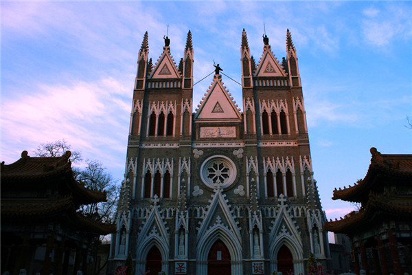 北京最盛大的西式婚礼,教堂举办一场庄重而浪漫的婚礼