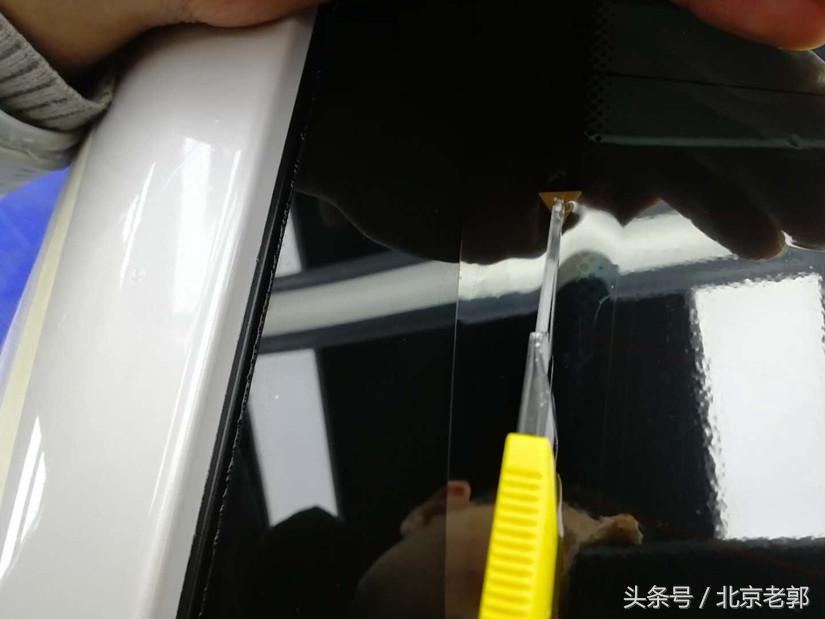 宝马5系玻璃膜反光,宝马5系标轴版贴膜