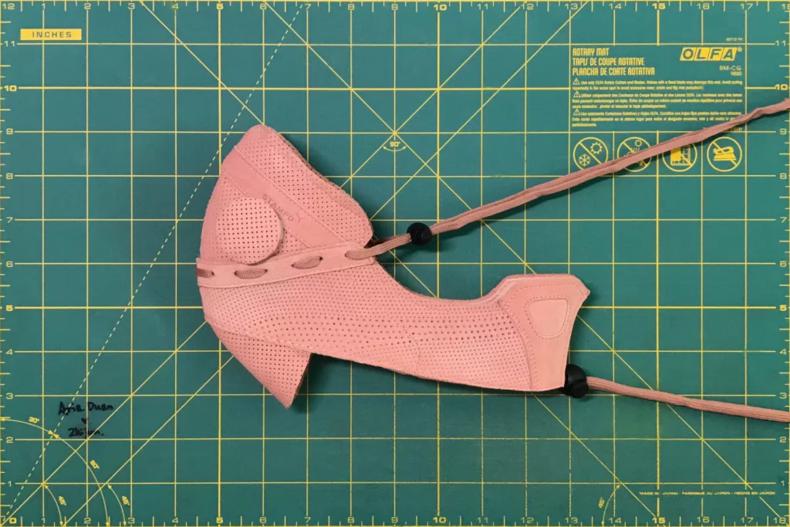 少女心爆棚的校园风运动鞋,初恋感粉色穿搭推荐