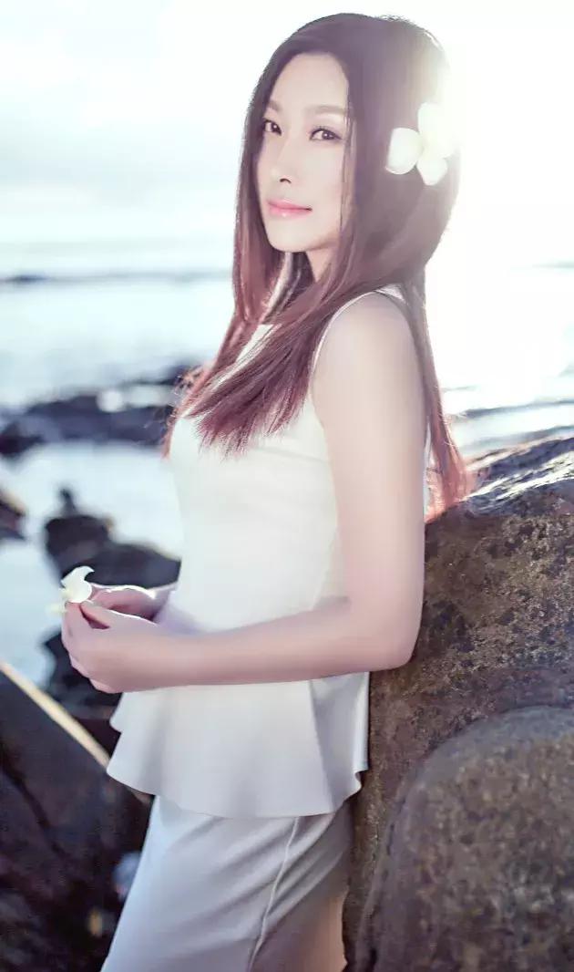 最高级的舌头用来接吻