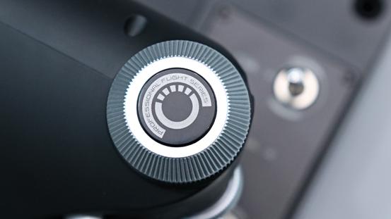 罗技x52评测视频,罗技x56飞行摇杆设置教程