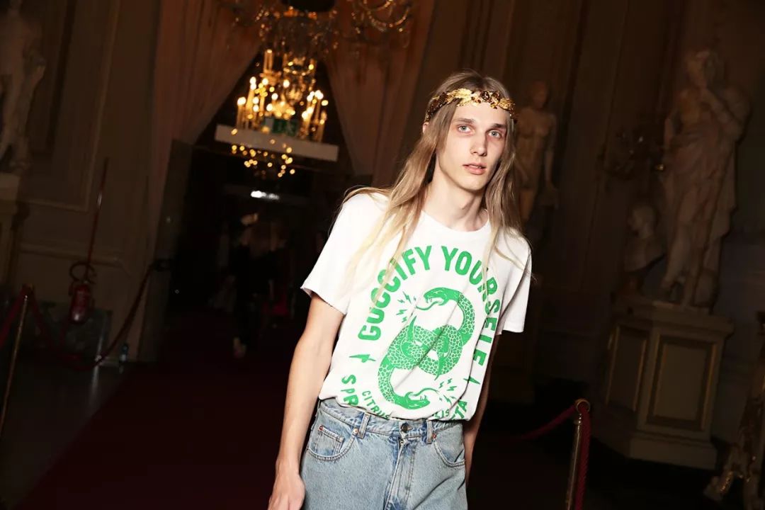 gucci是怎样成为全球最火品牌的,gucci设计look