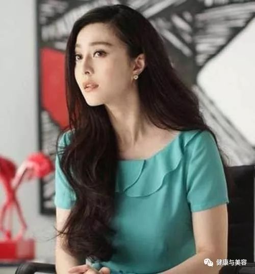 为什么经常烫染却仍有一头乌黑亮丽的秀发？明星护发秘籍大总结！