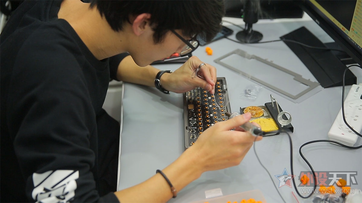 自己做机械键盘教程,手工吃鸡键盘