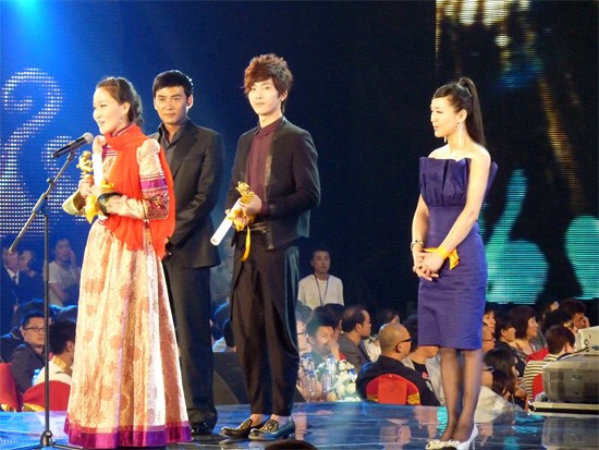 井柏然高中毕业于哪里,井柏然人气涨了吗