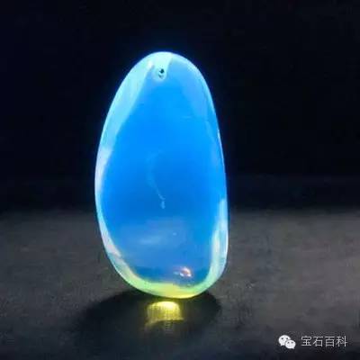 二代蜜蜡属于假货吗,二代蜜蜡反花吗