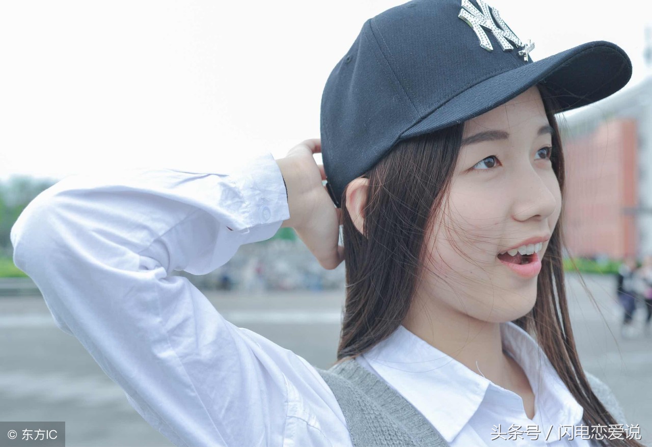 当女人说她配不上你该怎么回答,女人说你配不上我