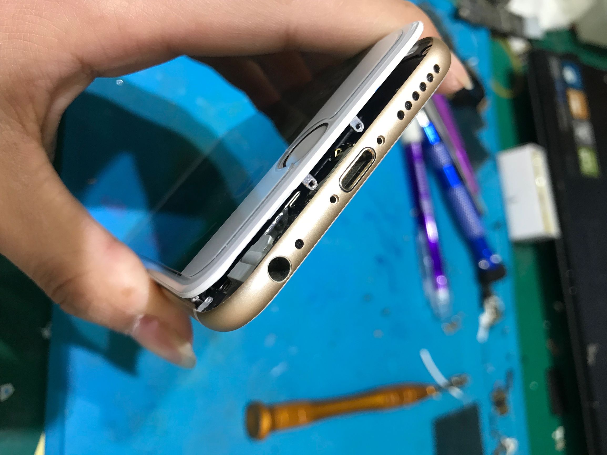 苹果11promax听筒声音小怎么办,苹果13promax听筒滋滋滋响怎么弄