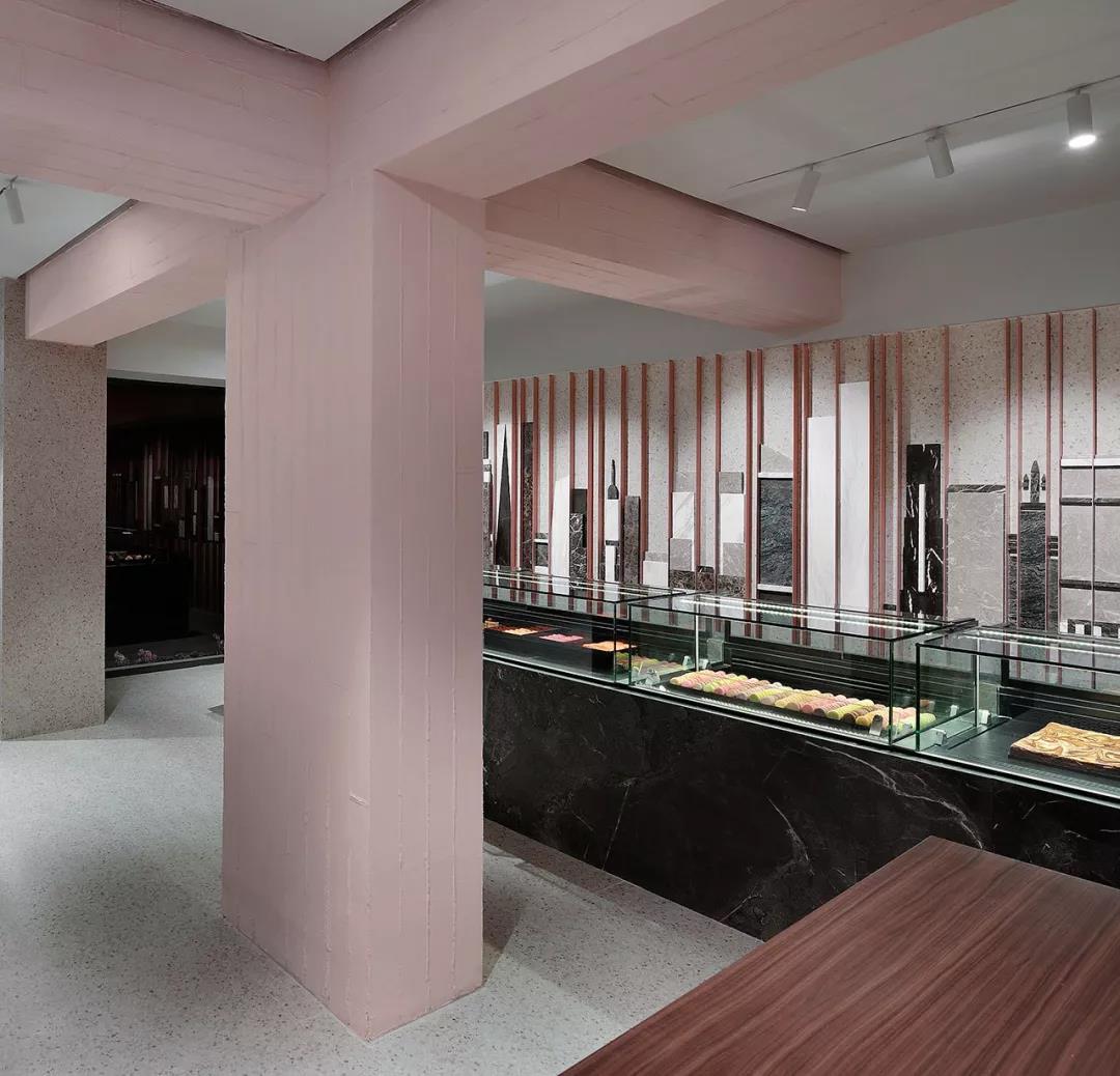 水磨石和瓷砖哪个好?水磨石地面价格,水磨石多少钱一平方