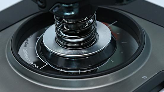 罗技x52评测视频,罗技x56飞行摇杆设置教程