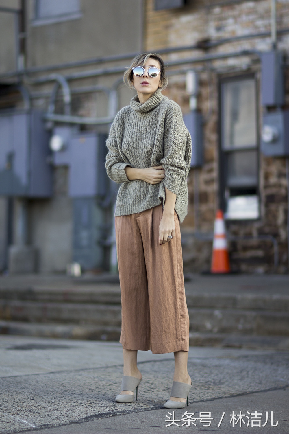 一穿高领毛衣就喘不上气,一穿高领毛衣就难受