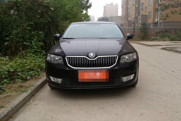 斯柯达明锐自动舒适版车内饰,斯柯达明锐智行豪华版怎么样