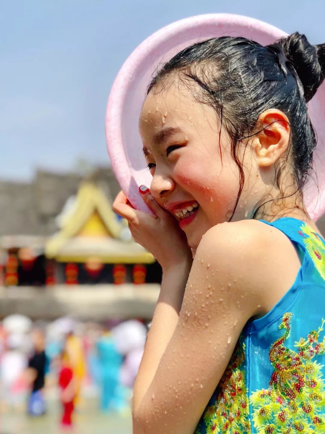 体验一把傣族人民的泼水节,傣族歌曲喜迎新年泼水节的到来