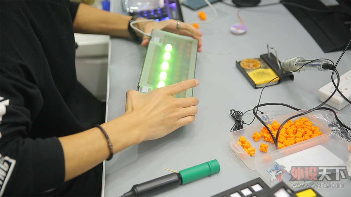 自己做机械键盘教程,手工吃鸡键盘