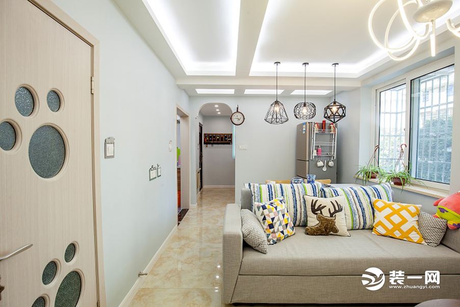 57平米小户型翻新设计,58平二手房改造翻新案例小户型