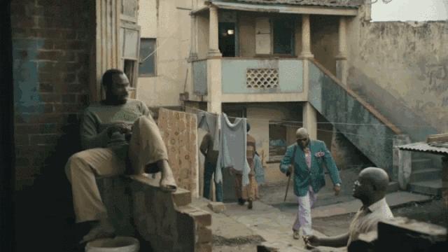 非洲贫民窟的时尚经:即使住最破的垃圾堆里,也穿着最骚的阿玛尼