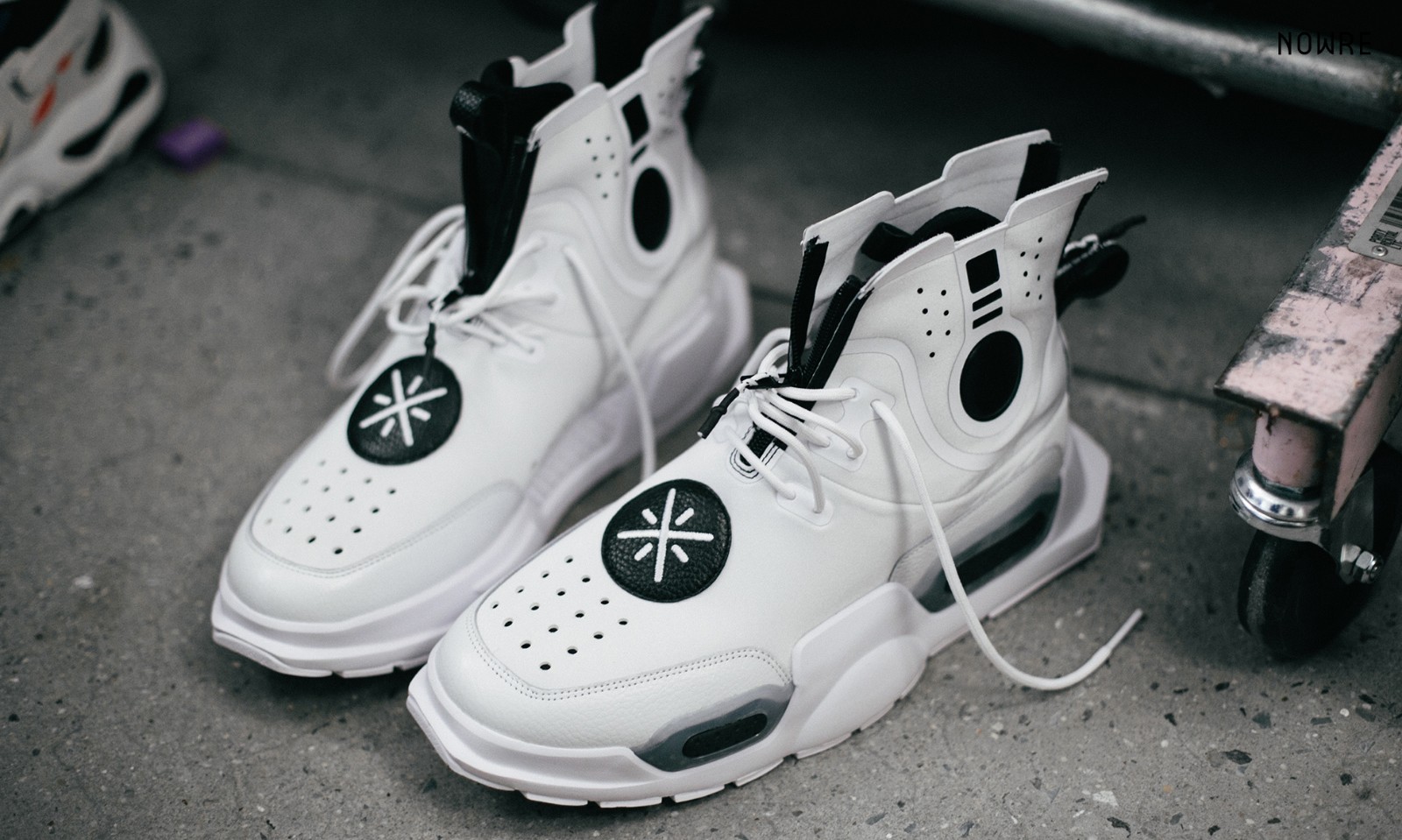 李宁冒牌货怎么鉴别,李宁有冒牌货吗是正品吗