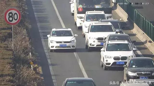 注意啦!鲁A、鲁B、鲁C、鲁F、鲁N、鲁P、鲁K、鲁V、鲁Y的这些车主,请速收下春节过后首张罚单!