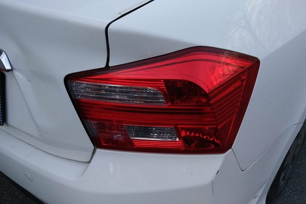 本田锋范经典10年还值得买吗,本田锋范经典手动中配要多少钱