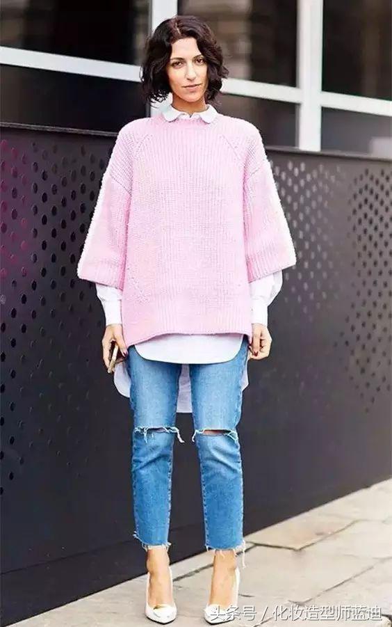 毛衣衬衫最温暖的叠穿套路,墨绿色毛衣配的衬衫穿搭