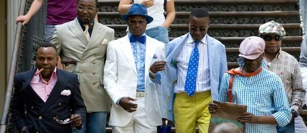 非洲贫民窟的时尚经：即使住最破的垃圾堆里，也穿着最骚的阿玛尼