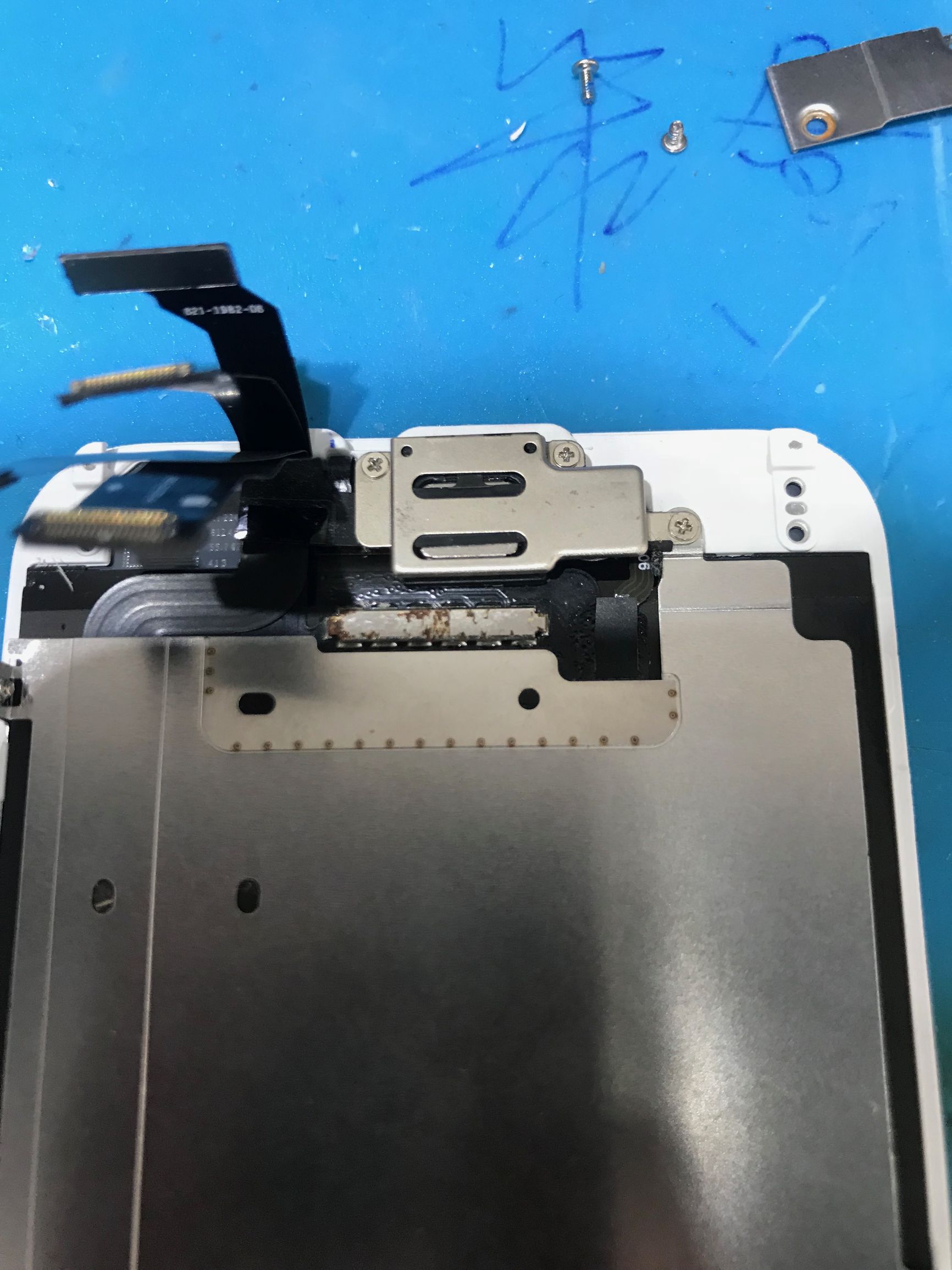 苹果11promax听筒声音小怎么办,苹果13promax听筒滋滋滋响怎么弄