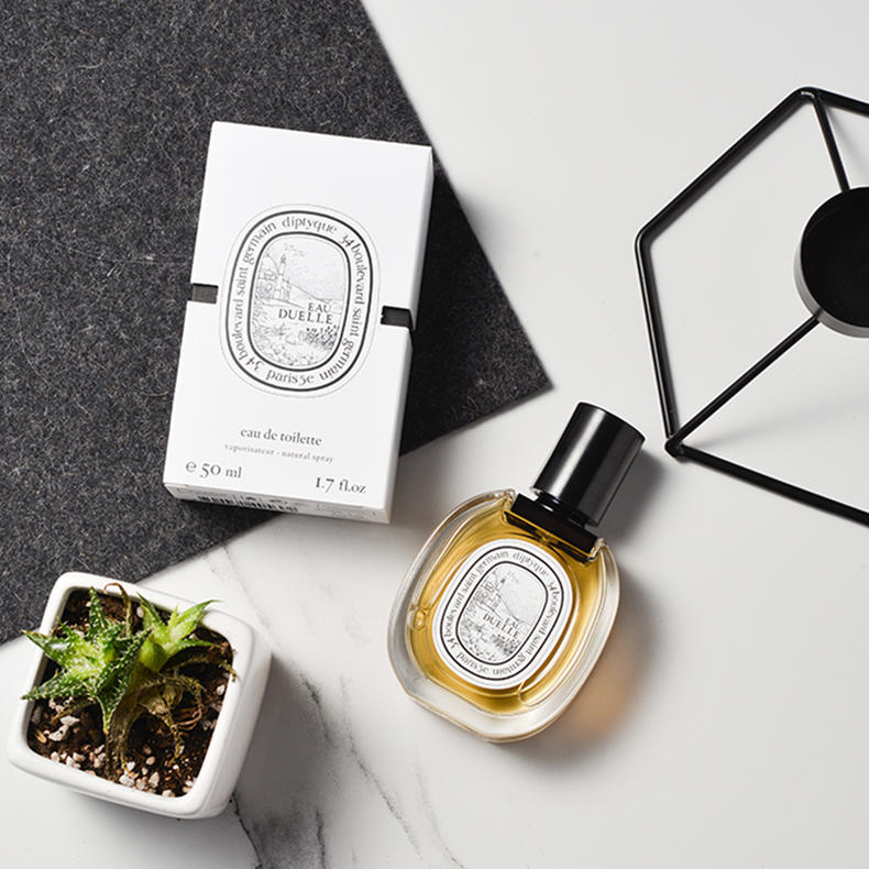 即使素颜也可以元气满满,就算素颜也能面若桃花